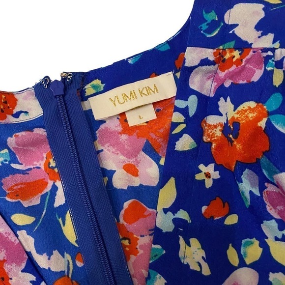 Yumi Kim Women Short Floral Romper Love Potion Revolve V Neck Back Zip Blue L - Picture 4 of 10